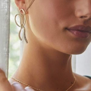 Kendra Scott - Sasha Gold Statement Earrings